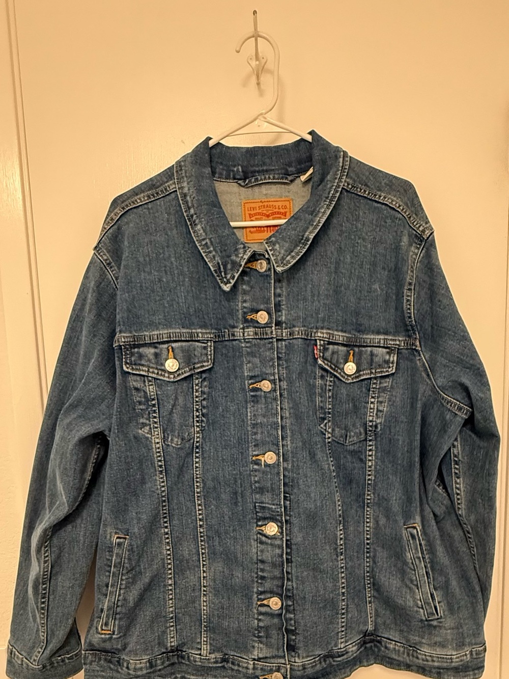 Levi’s Plus Size Denim Trucker Jacket – Size 4X